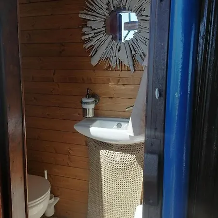 Corabia Santa Marina Ботель *