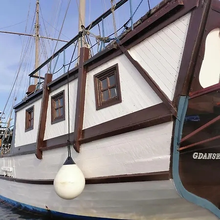 Corabia Santa Marina Botel Sulina